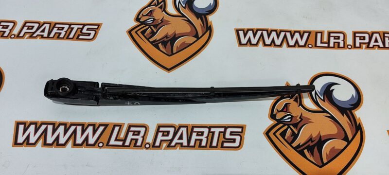 LR062820 Rear Wiper Land Rover Discovery Sport L550 (2015-) Used cost 50 € in stock 2 pcs.