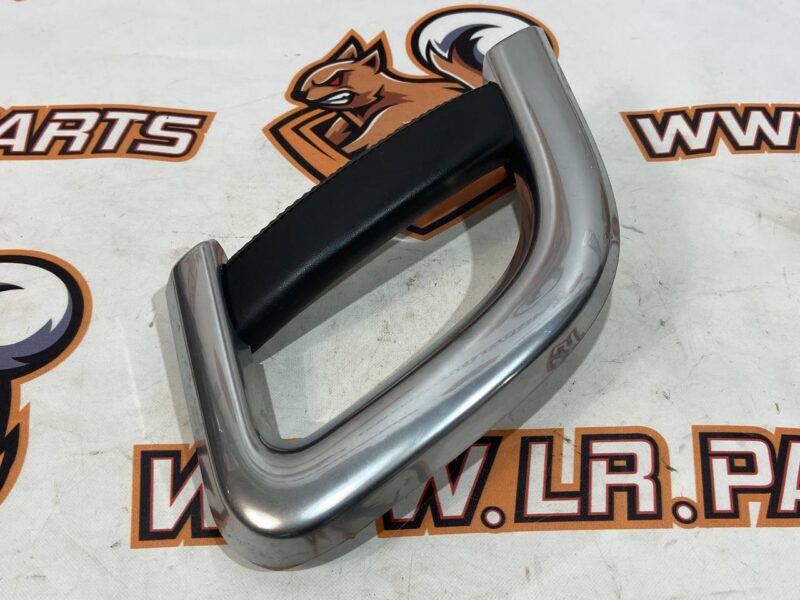 LR063722 Decorative door cover for Front Right Land Rover Discovery Sport L550 (2015-) Used cost 10 € in stock 1 pcs.