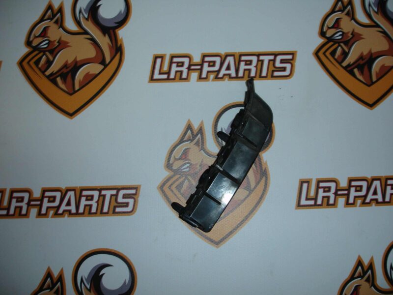 LR066744 RANGE ROVER SPORT L494 13 bumper mounting bracket- Used - Image 14