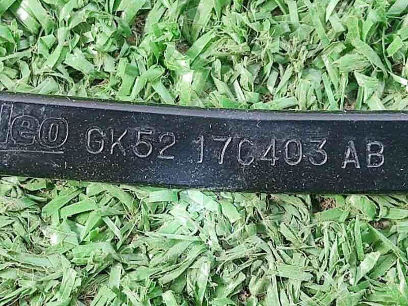 LR066986 Front left wiper RANGE ROVER (L405) 2013- Used cost 30 € in stock 1 pcs.