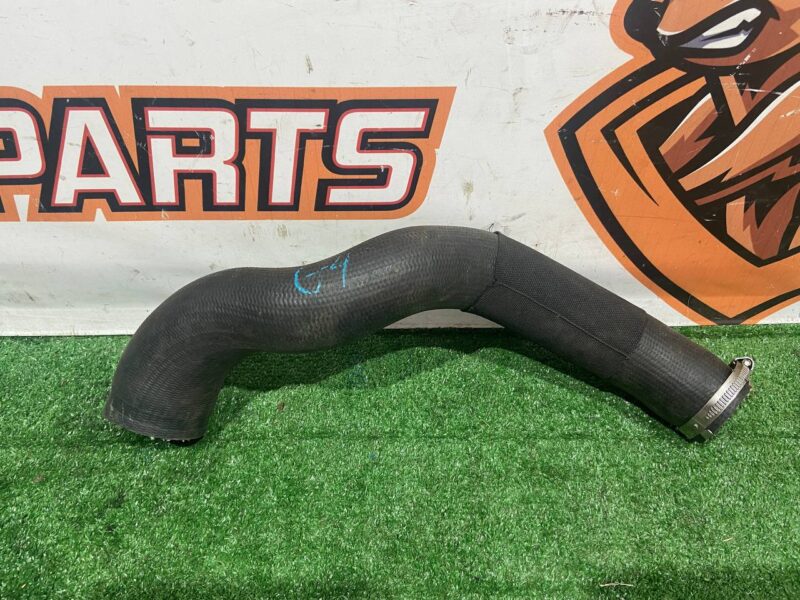 LR067016 Cooling system hose Range Rover Sport L494 (2014-2022) used cost 40 € in stock 3 pcs.
