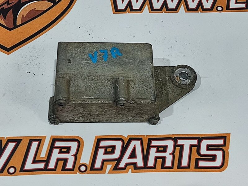 LR067192 Damper LAND ROVER DISCOVERY SPORT L550 2015- Used cost 30 € in stock 1 pcs.