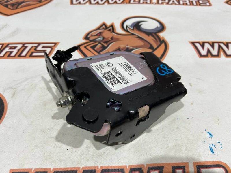 LR067841 Anti-theft alarm siren Range Rover Sport L494 (2014-2022) Used cost 50 € in stock 6 pcs.
