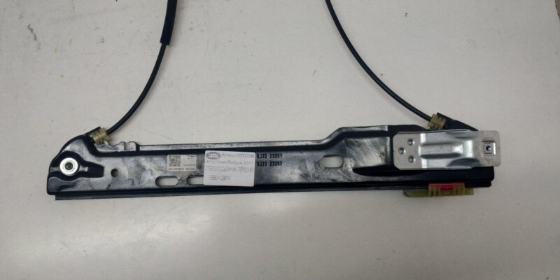 LR067999 Window lifter front left door Range Rover Evoque L538 (2012-2018) Used cost 60 € in stock 2 pcs.