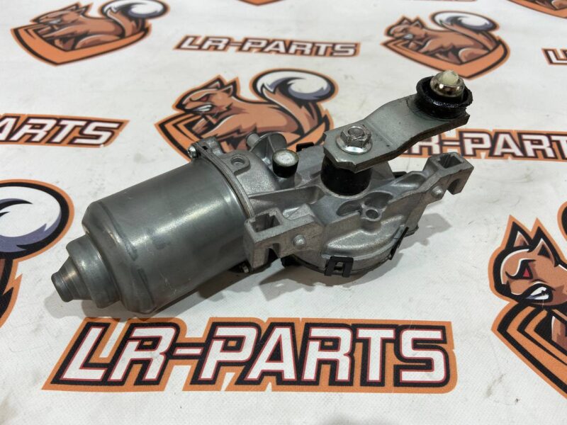 LR069005 Trapezoid with motor wipers Range Rover Sport L494 (2014-2022) Used cost 100 € in stock 1 pcs.