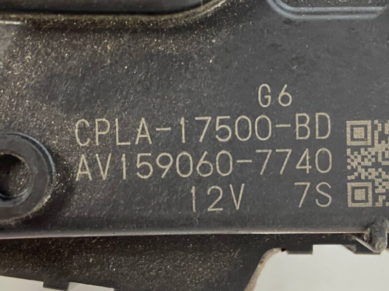 LR069005 Trapezoid with motor wipers Range Rover Sport L494 (2014-2022) Used cost 100 € in stock 1 pcs.