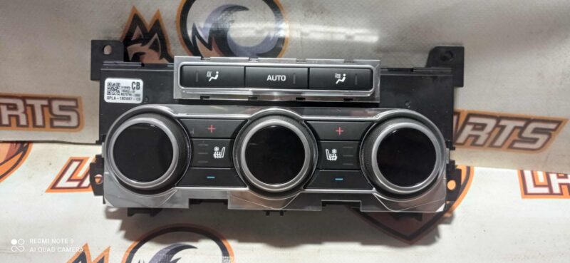 LR070398 Heater control unit rear Range Rover L405 (2013-2021) Used cost 200 € in stock 3 pcs.