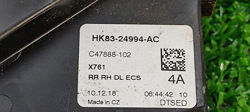 LR070430 Used RANGE ROVER VELAR Rear Right door lock cost 35 € in stock 13 pcs.