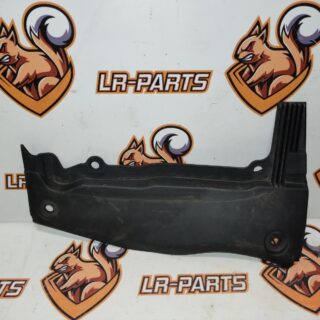 LR070507 Plastic cover under the hood right RANGE ROVER SPORT L494 13- Used cost 6,4 € in stock 3 pcs.
