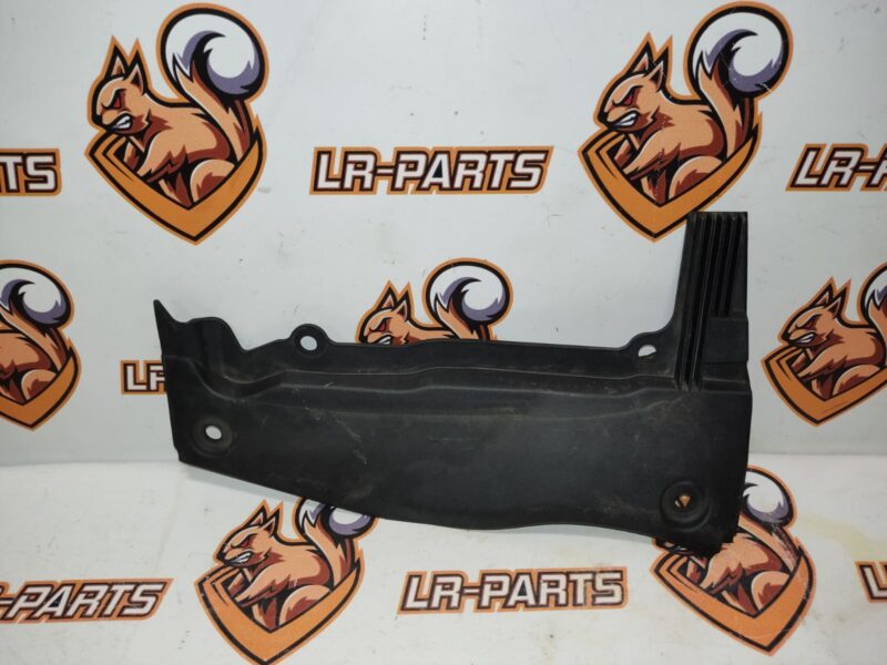 LR070507 Plastic cover under the hood right RANGE ROVER SPORT L494 13- Used cost 22 € in stock 1 pcs.
