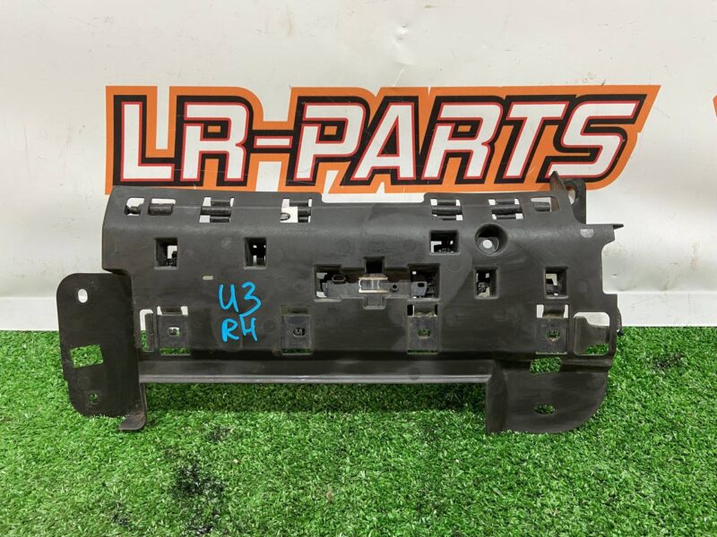 LR070763 Hands-free trunk opening system sensor right Range Rover L405 (2013-2021) Used cost 85 € in stock 6 pcs.