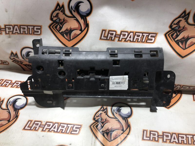 LR070763 Hands-free trunk opening system sensor right Range Rover L405 (2013-2021) Used cost 85 € in stock 6 pcs.