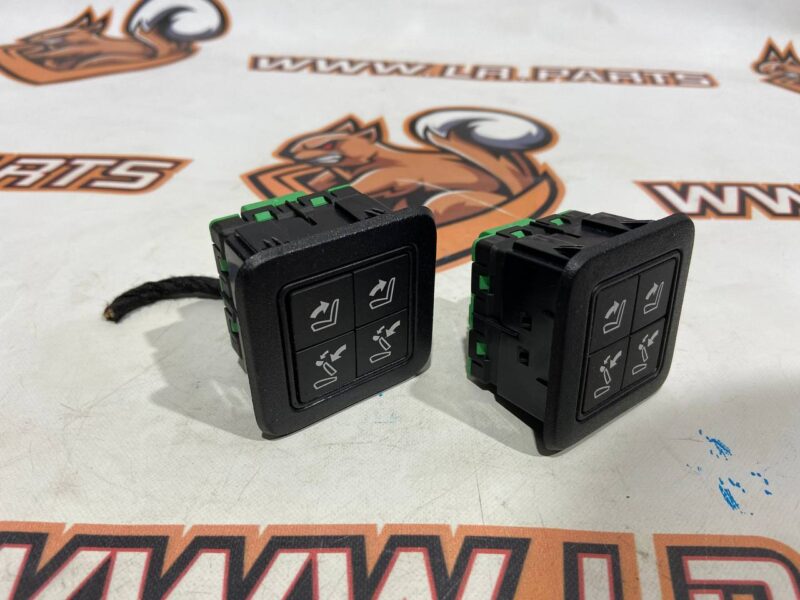 LR071269 Folding buttons 3 rows of seats Range Rover Sport L494 (2014-2022) used cost 30 € in stock 1 pcs.