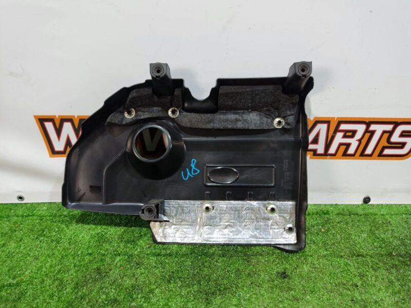 LR071828 Engine cover decorative 2.0i HI PHEV Land Rover Discovery Sport L550 (2015-) Used cost 100 € in stock 6 pcs.