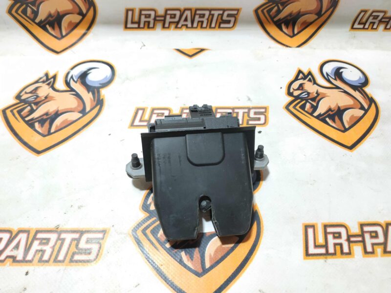LR072417 Rear door lock Range Rover Evoque L538 (2012-2018) Used cost 40 € in stock 1 pcs.