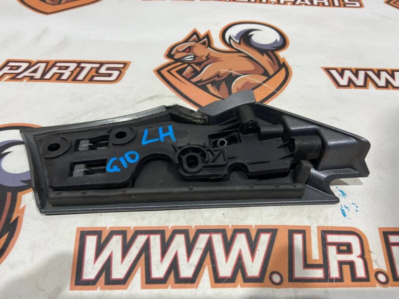 LR072487 Front left wing molding Land Rover Discovery Sport L550 (2015-) Used cost 13 € in stock 8 pcs.