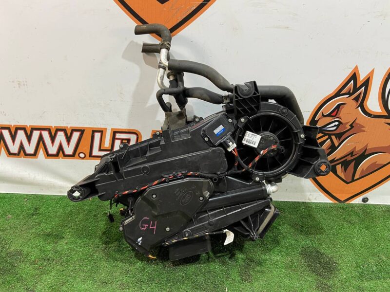 LR072511 Auxiliary heater assembly with blower fan Range Rover L405 (2013-2021) Used cost 500 € in stock 4 pcs.