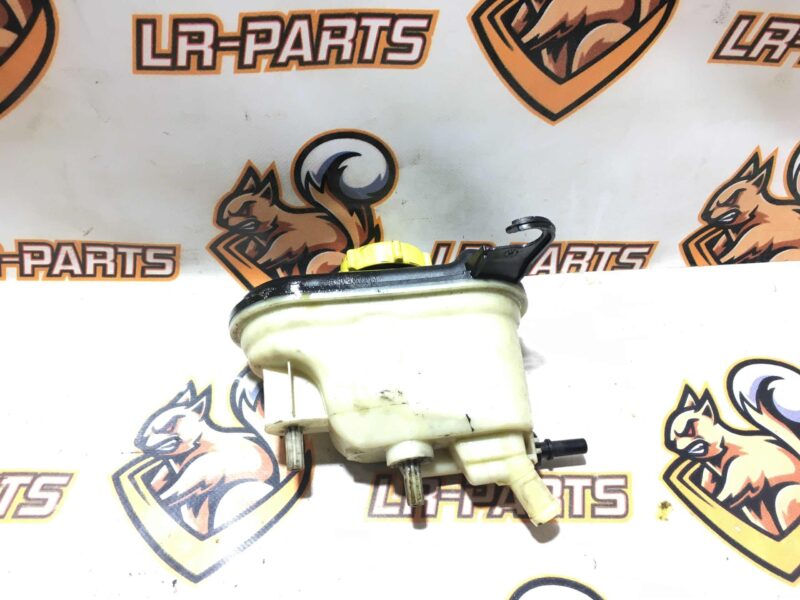 LR072550 Range Rover L405 (2013-2021) Active Stabilization System Expansion Tank Used cost 50 € in stock 4 pcs.