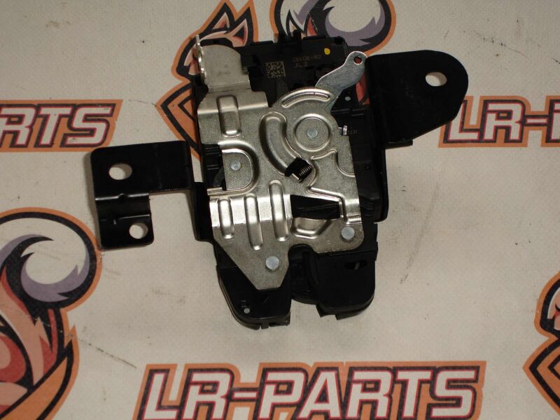 LR072585 Tailgate lock right Range Rover L405 (2013-2021) Used cost 35 € in stock 13 pcs.