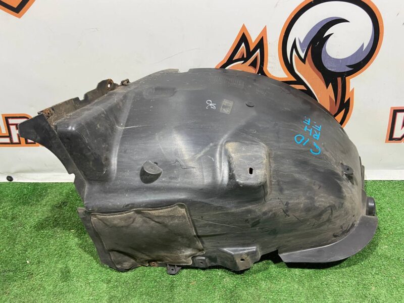 LR073058 Front right fender liner Land Rover Discovery Sport L550 (2015-) USED cost 80 € in stock 1 pcs.