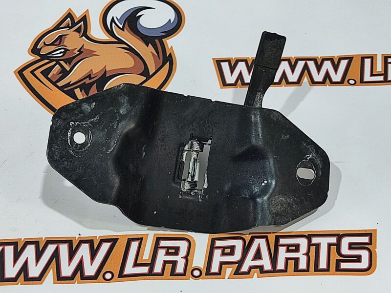 LR073063 Bonnet Latch Land Rover Discovery Sport L550 (2015-) Used cost 24 € in stock 5 pcs.