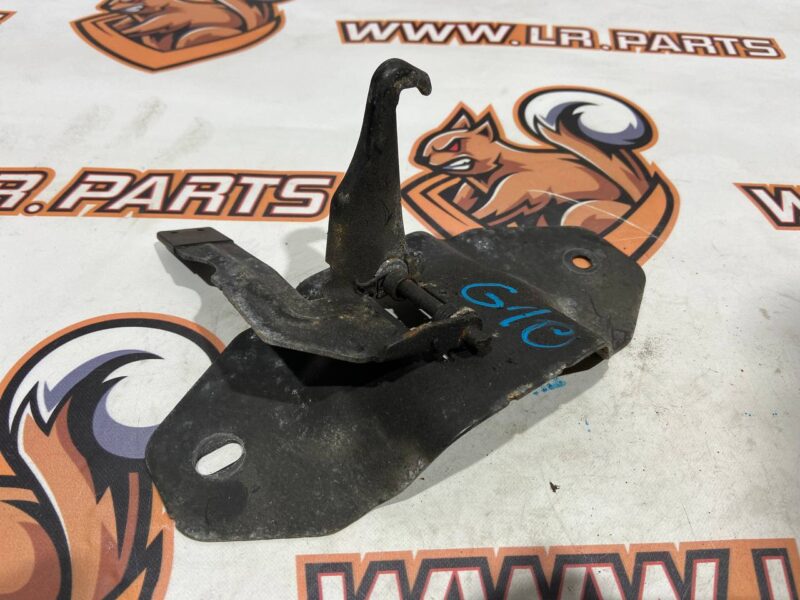 LR073063 Bonnet Latch Land Rover Discovery Sport L550 (2015-) Used cost 24 € in stock 5 pcs.