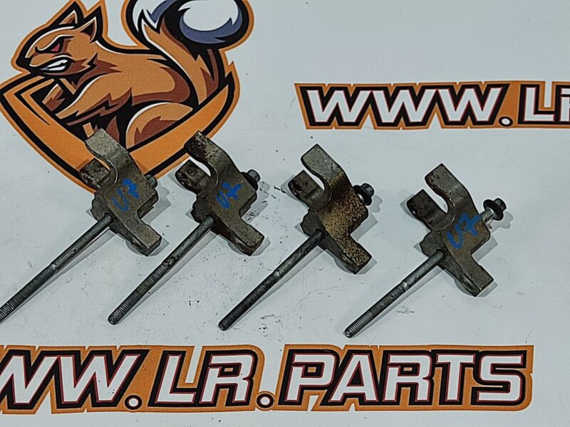 LR073696 Nozzle holder 2.0D RANGE ROVER VELAR (L560) Used cost 3 € in stock 8 pcs.