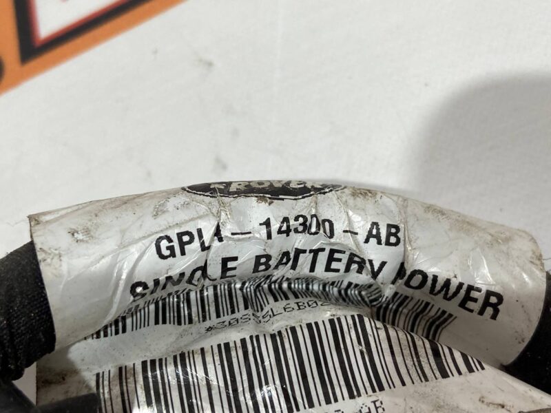 LR075998 Positive terminal Range Rover Sport L494 (2014-2022) used cost 40 € in stock 2 pcs.