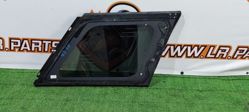 LR077637 Glass in the body side left rear Range Rover L405 (2013-2021) Used cost 150 € in stock 3 pcs.