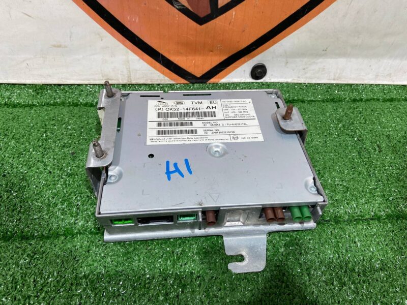 LR078373 TV tuner control unit Range Rover L405 (2013-2021) Used cost 450 € in stock 2 pcs.