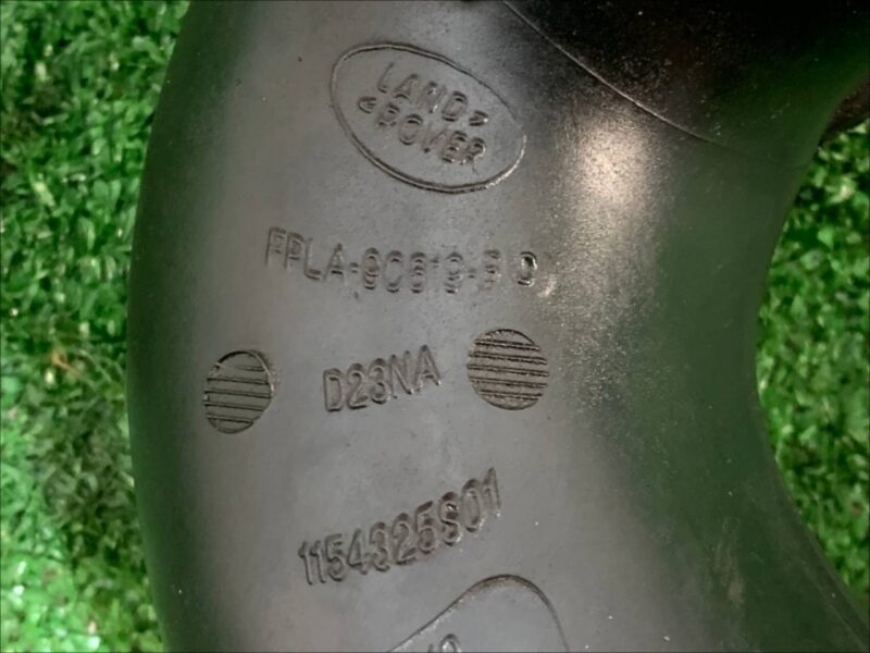 LR078392 Range Rover L405 Air Duct (2013-2021) Used - Image 13