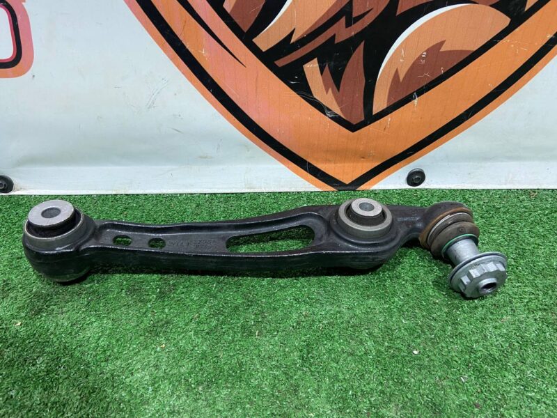 LR078479 Lever front left lower (rear) rest Range Rover Sport L494 (2014-2022) Used - Image 12