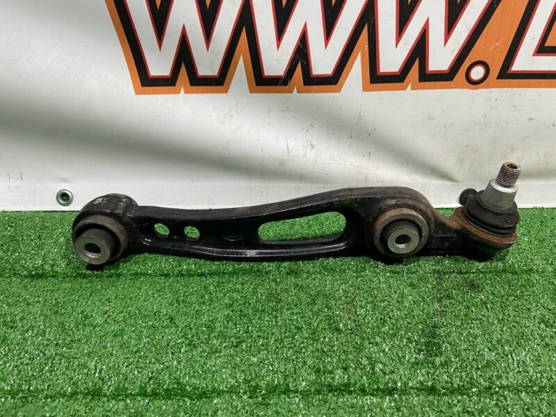 LR078479 Lever front left lower (rear) rest Range Rover Sport L494 (2014-2022) Used cost 100 € in stock 4 pcs.