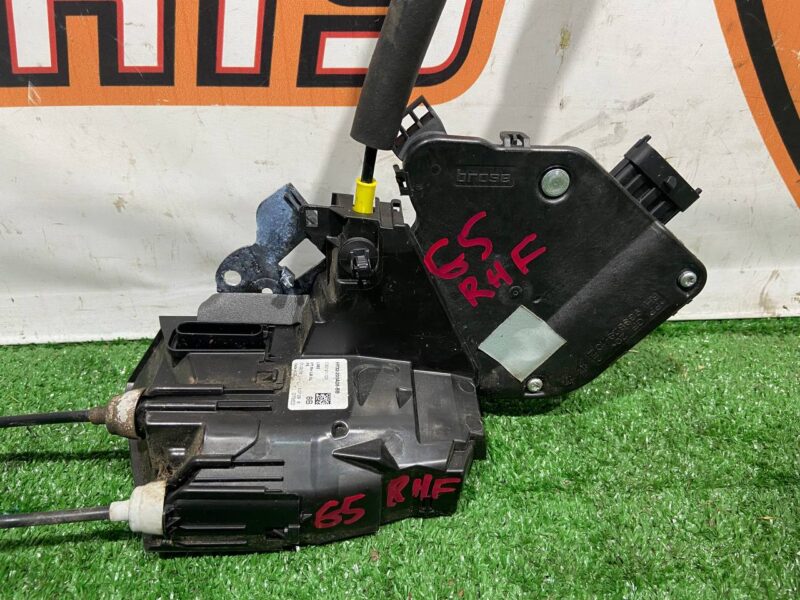 LR078724 Front right door lock Range Rover Sport L494 (2014-2022) Used - Image 21