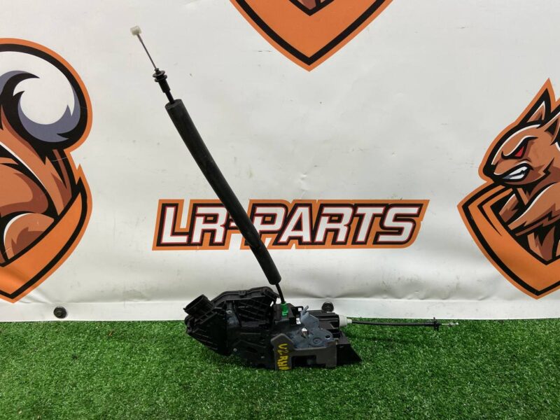 LR078744 Door LOCK REAR RIGHT LAND ROVER DISCOVERY SPORT L550 2015- Used cost 33 € in stock 20 pcs.