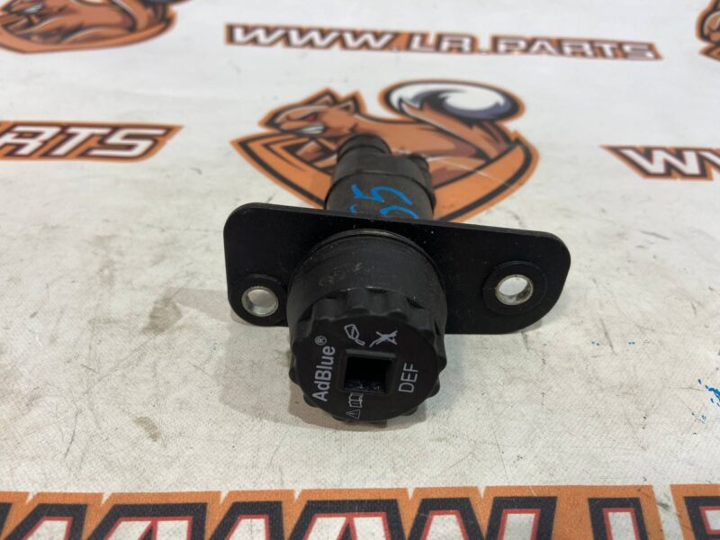 LR078768 Plug RANGE ROVER SPORT (L494) 2013- Used cost 15 € in stock 1 pcs.