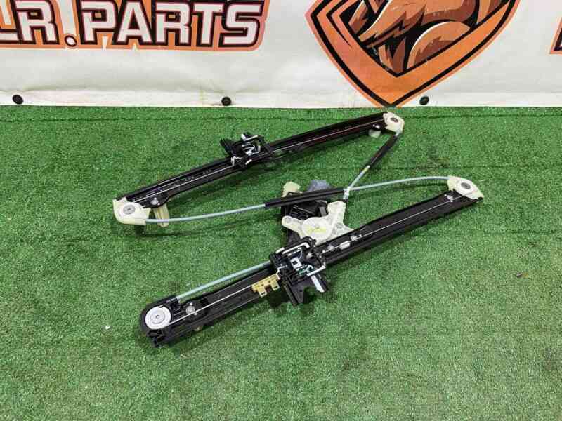 LR078870 Window lifter rear right electric.  Range Rover Sport L494 (2014-2022) Used - Image 13