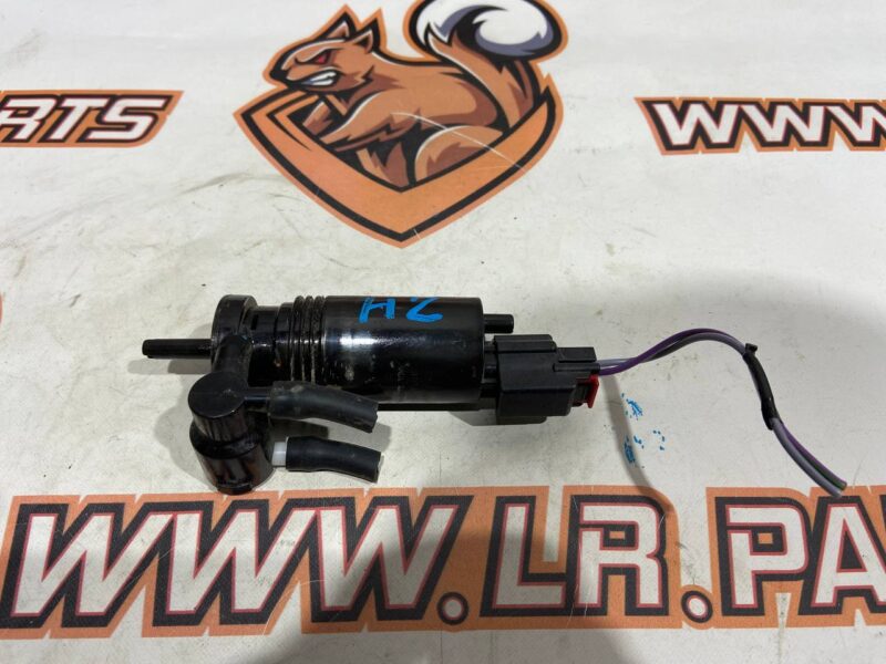 LR079904 RANGE ROVER SPORT L494 13 washer tank motor - Used cost 20 € in stock 4 pcs.