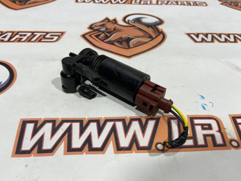 LR079904 RANGE ROVER SPORT L494 13 washer tank motor - Used cost 20 € in stock 4 pcs.