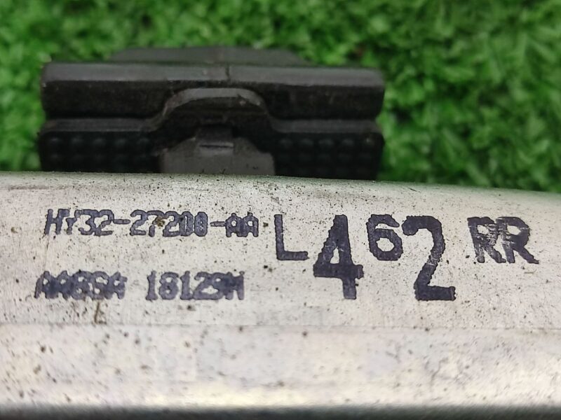 LR080291 Rear door stop Land Rover Discovery 5 L462 (2017-) used cost 23 € in stock 8 pcs.