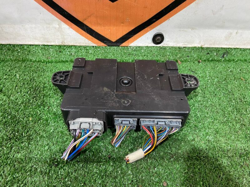 LR117932 Keyless-Go control unit Land Rover Discovery Sport L550 (2015-) USED - Image 12