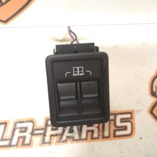 LR081322 Used LAND ROVER DISCOVERY 5 switch (L462) cost 24,38 € in stock 2 pcs.