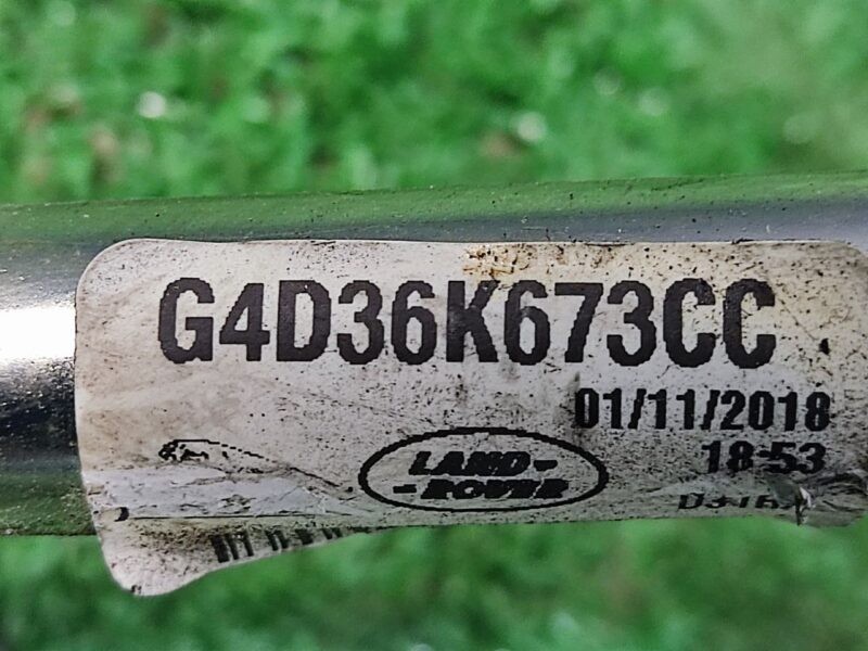 LR081636 Used RANGE ROVER VELAR oil return valve cost 20 € in stock 3 pcs.