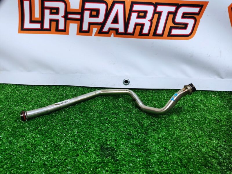 LR081636 Used RANGE ROVER VELAR oil return valve cost 20 € in stock 3 pcs.