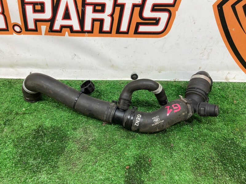 LR081663 Cooling pipe 3.0TD Range Rover Sport L494 (2014-2022) Used cost 40 € in stock 8 pcs.