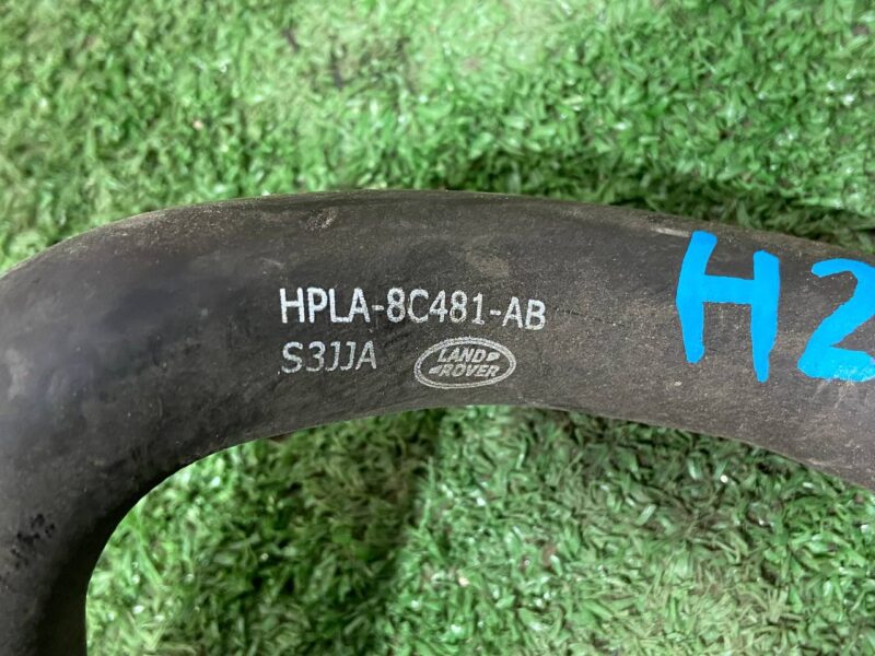 LR081673 Cooling system hose Range Rover Sport L494 (2014-2022) Used cost 50 € in stock 7 pcs.