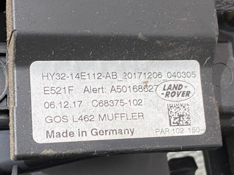 LR082100 Trunk Lock Control unit Right left LAND ROVER DISCOVERY 5 (L462) Used cost 48 € in stock 3 pcs.