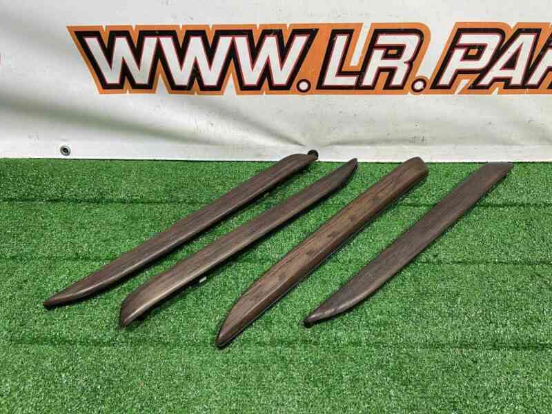 LR082413 Set of overlays for doors Land Rover Discovery 5 L462 (2017-) used cost 28 € in stock 1 pcs.