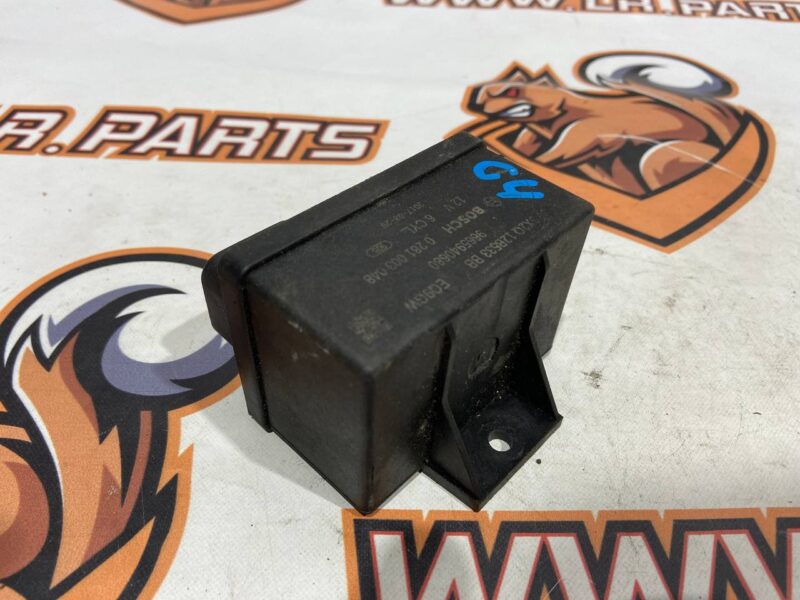 LR082464 Glow plug relay 4.2 Range Rover Sport L494 (2014-2022) Used cost 75 € in stock 7 pcs.