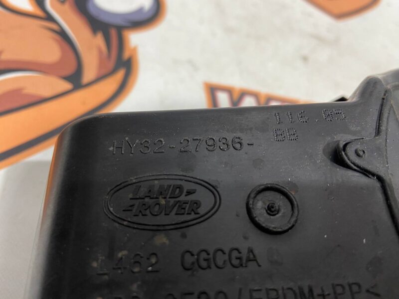 LR082816 Tank flap Land Rover Discovery 5 L462 (2017-) USED cost 75 € in stock 3 pcs.